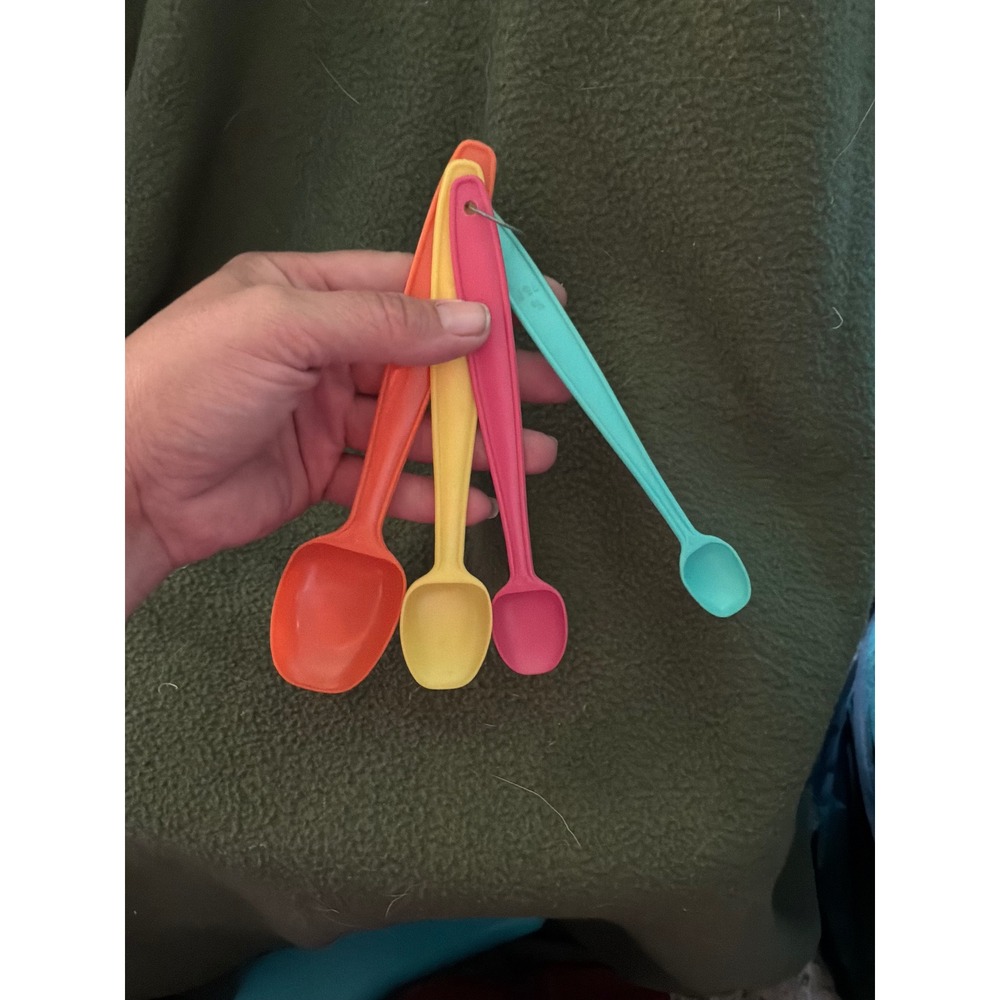 Vintage Unisex Tupperware Measuring Spoon Set OS Multi-Color